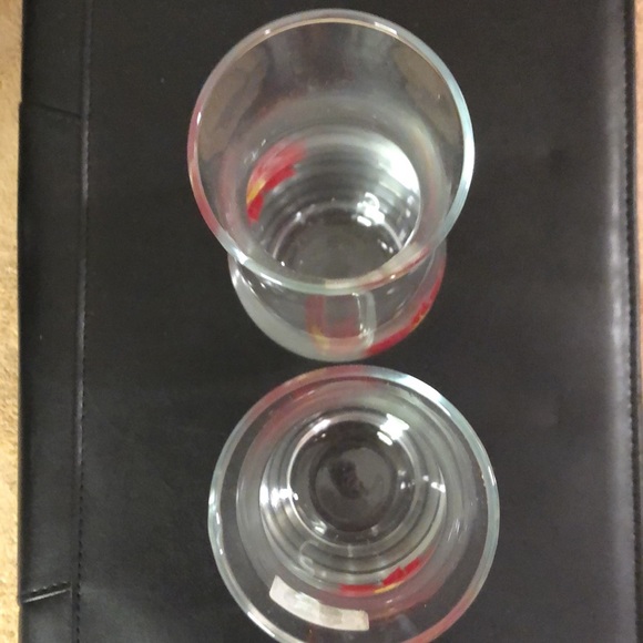 PASABAHCE poinsettia vases - Picture 4 of 6